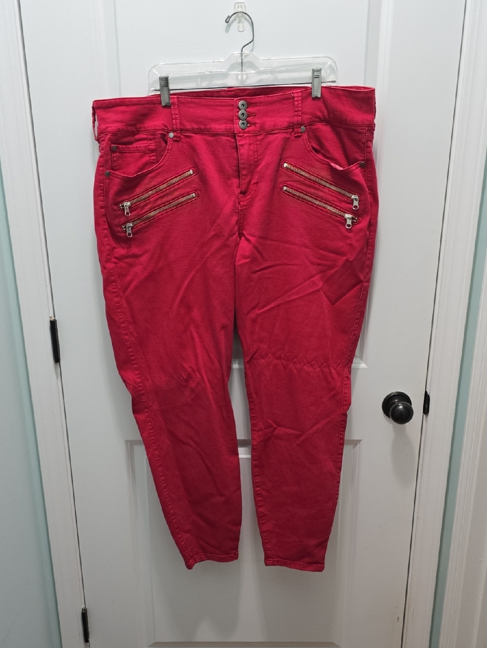 Torrid Red Skinny Pants (Jeggings) with Zipper Detail Size 24R